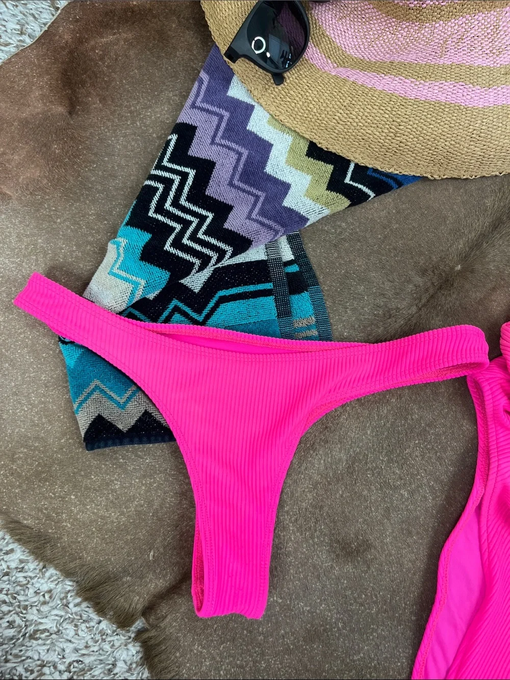 Frankies Bikinis 3 Pc Bikini Ribbed Set Austin, Jenna, Hi Cut Full Bottom Bandea